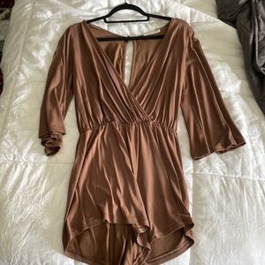Brown quarter sleeve romper